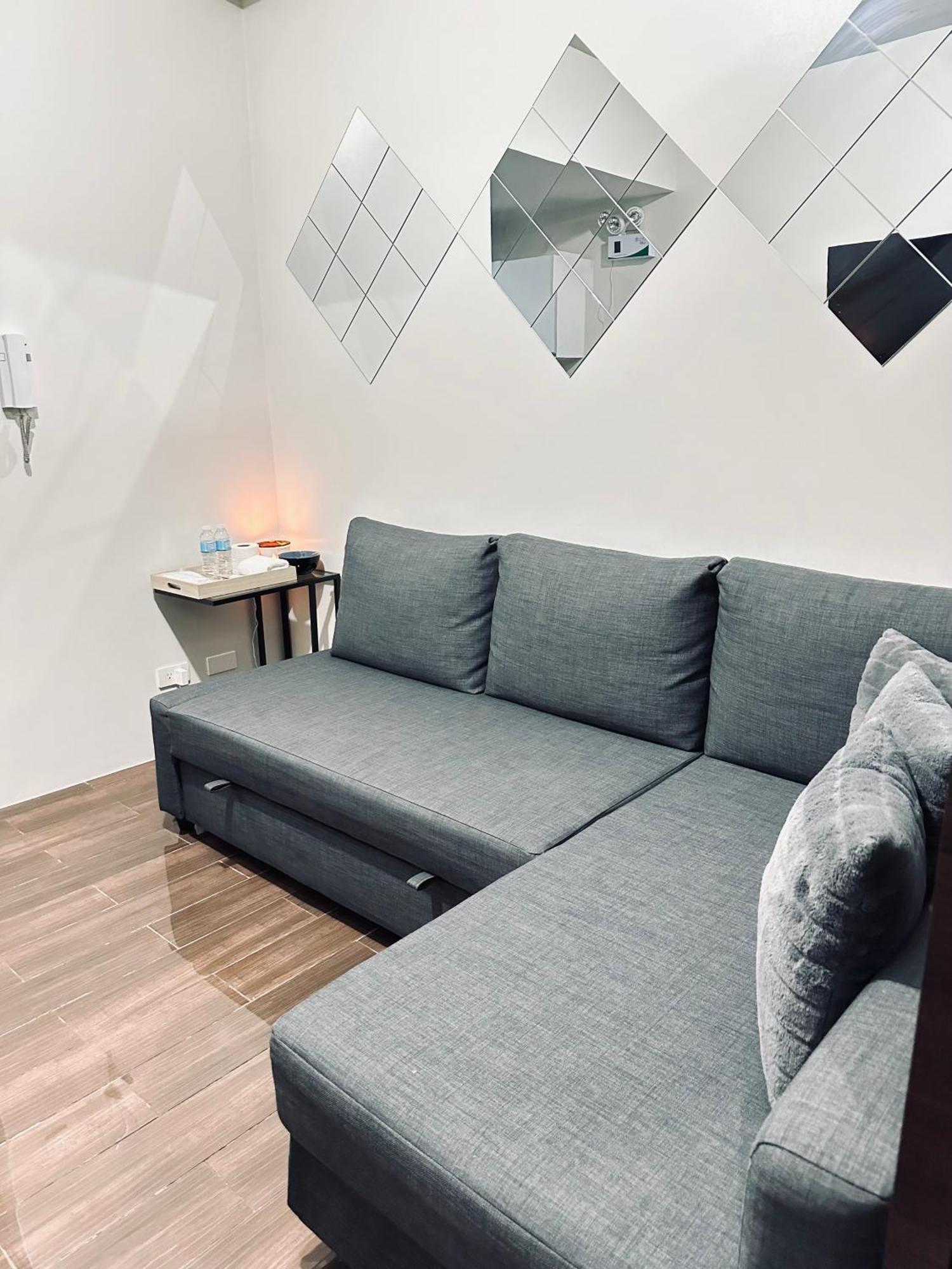 Aparthotel Heart Of Makati, Fully Furnished Condo, Cbd Location