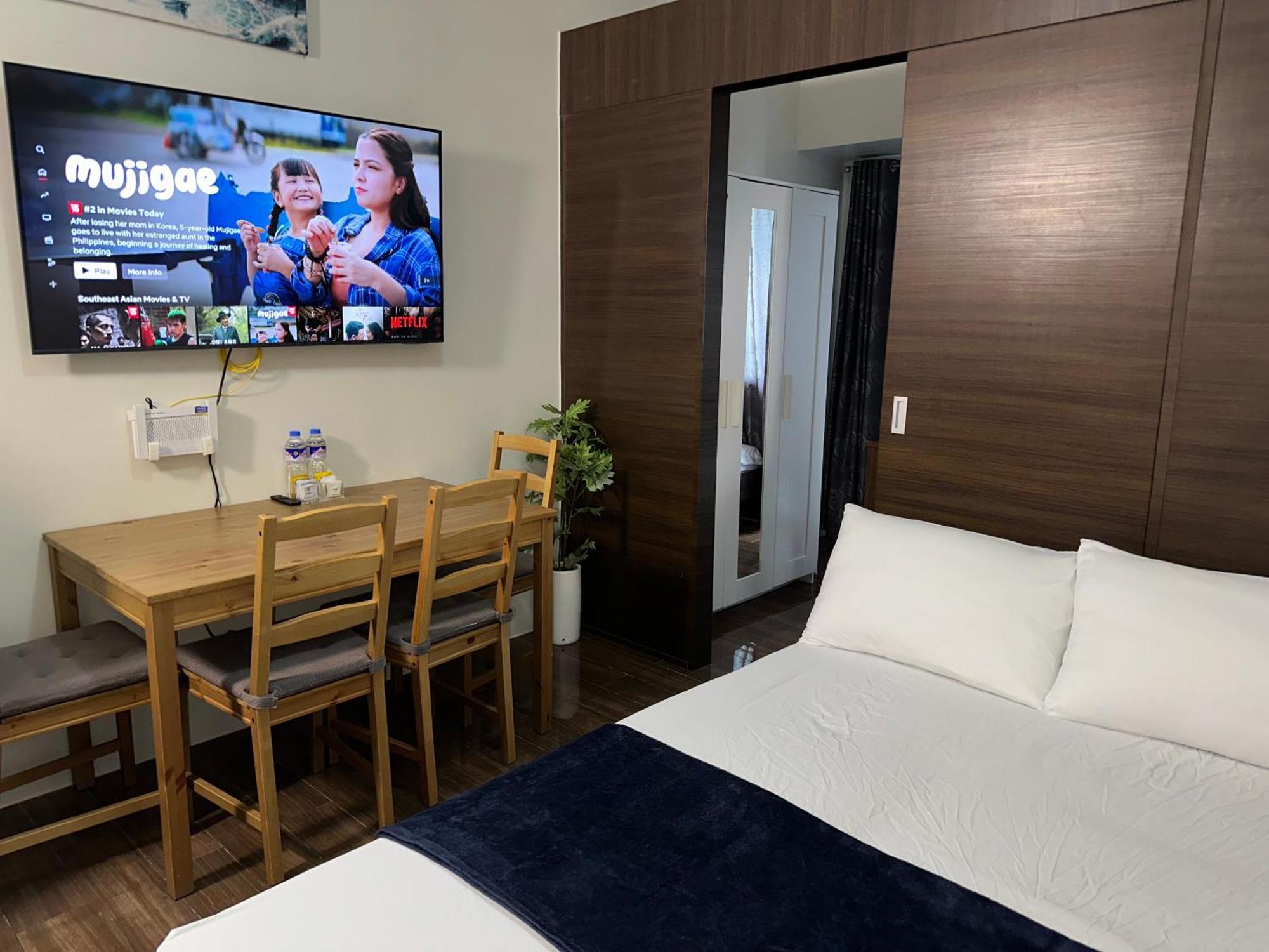 Heart Of Makati, Fully Furnished Condo, Cbd Location Aparthotel *